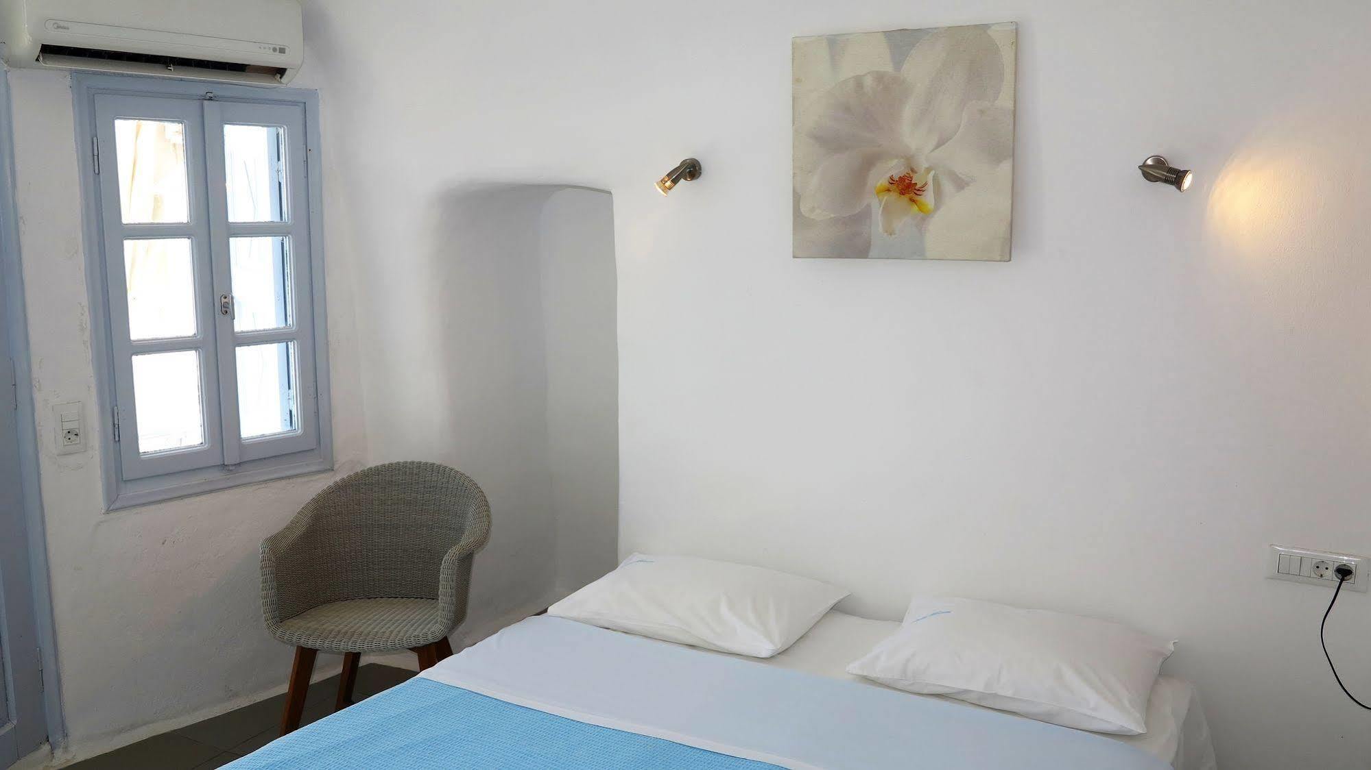 Finesse Suites Oia  Ngoại thất bức ảnh